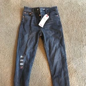 Levi’s Women’s Wedgie Skinny Jeans NWT